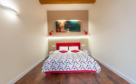 Alex Apartments Near Kreshatik St